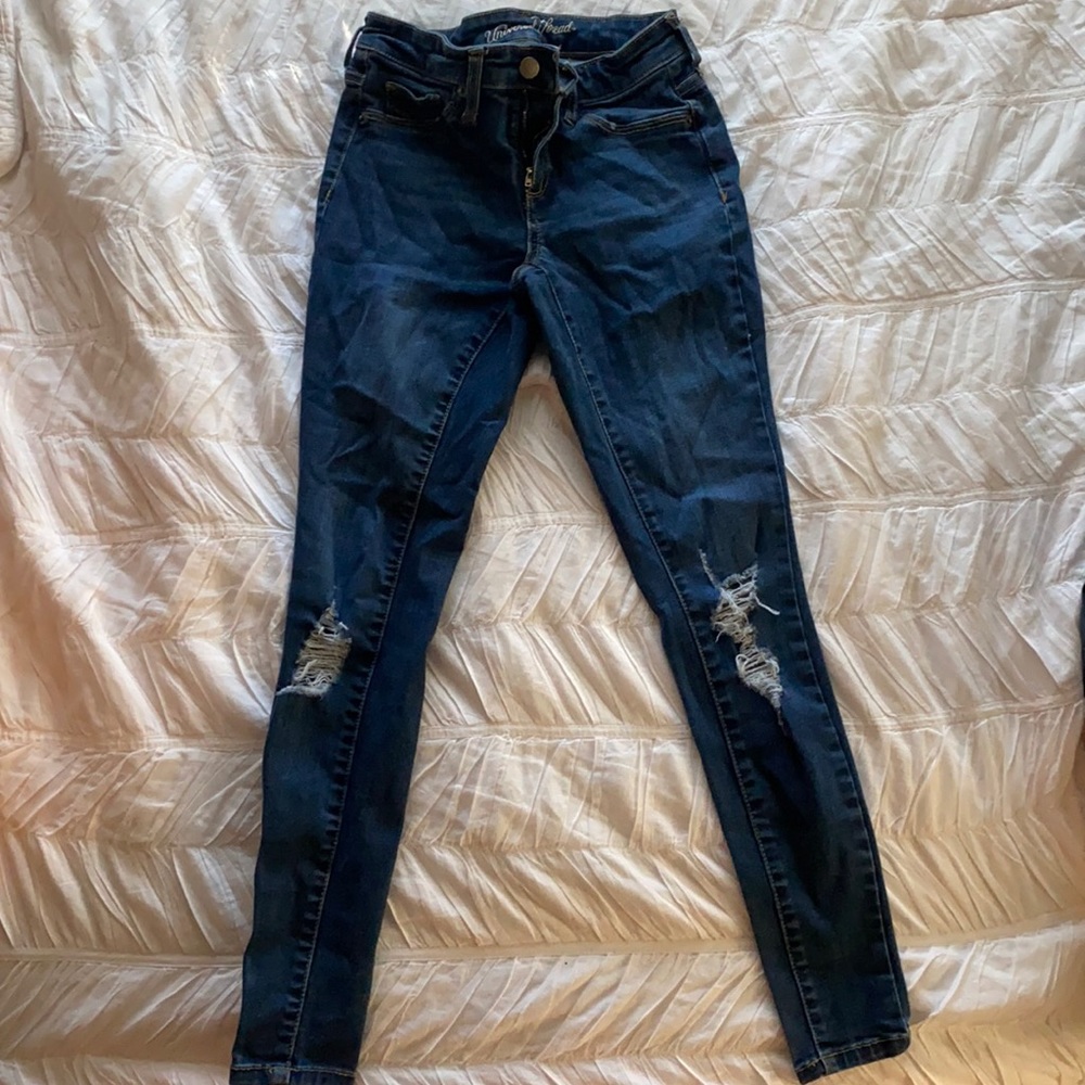 Universal Thread Jeans